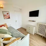 Bed & Breakfast L'escale Et En Bord De