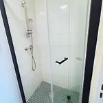 Bed & Breakfast L'escale Et En Bord De 4*