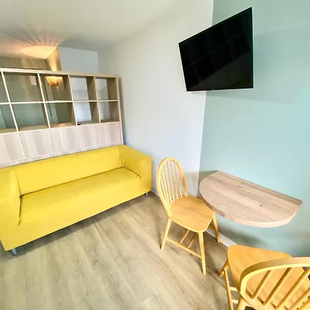 L'escale Et En Bord De Couette-café 4*