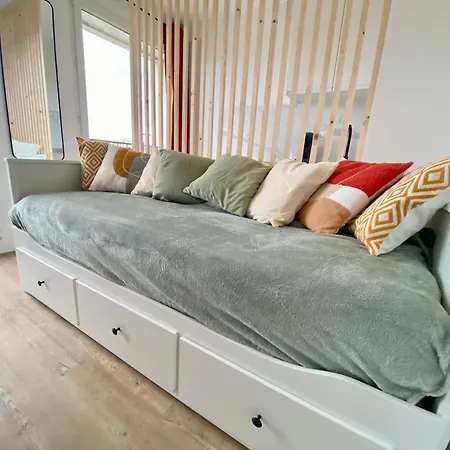 Oda ve Kahvaltı L'escale Et En Bord De