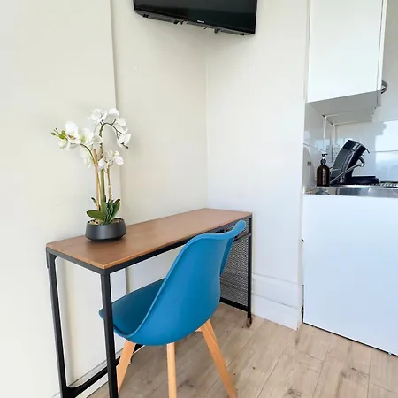 L'escale Et En Bord De Bed & Breakfast 4*