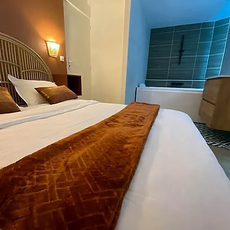 Bed & Breakfast L'escale Et En Bord De 4*